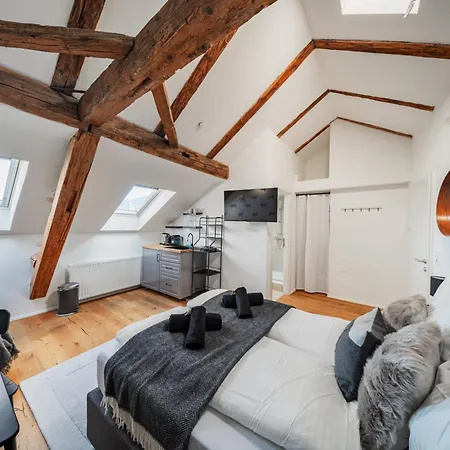 Apart-hotel Innsbruck City Chalet *