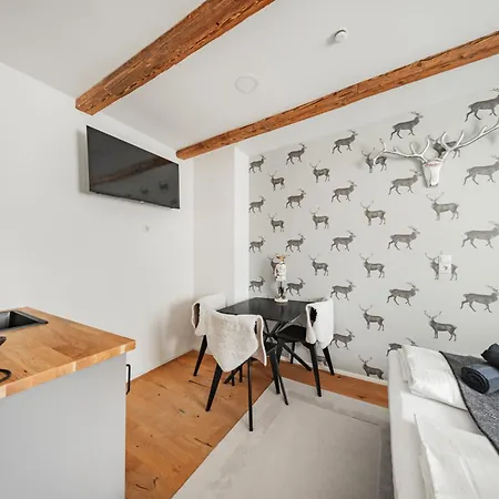 Innsbruck City Chalet