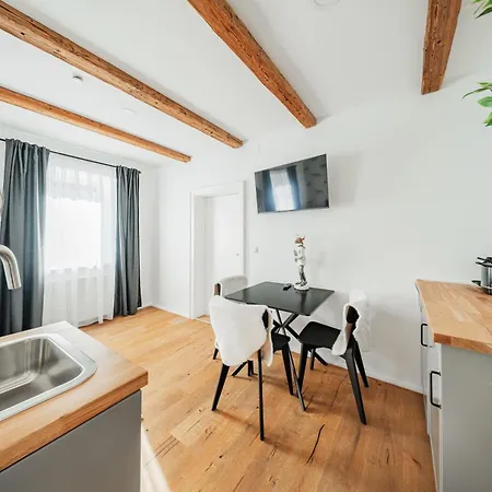 Innsbruck City Chalet Aparthotel Innsbruck