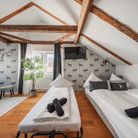 Апарт-готель Innsbruck City Chalet