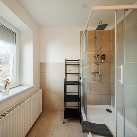 Апарт-готель Innsbruck City Chalet 3*