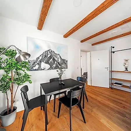 Innsbruck City Chalet Aparthotel Innsbruck