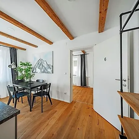 Hotel apartamentowy Innsbruck City Chalet 3*