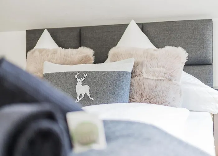 Innsbruck City Chalet 3*