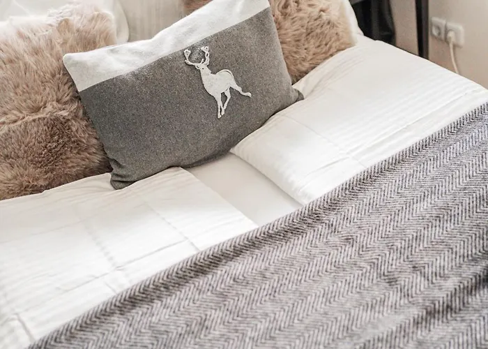 Апарт-готель Innsbruck City Chalet 3*