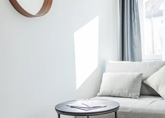 Innsbruck City Chalet 3*