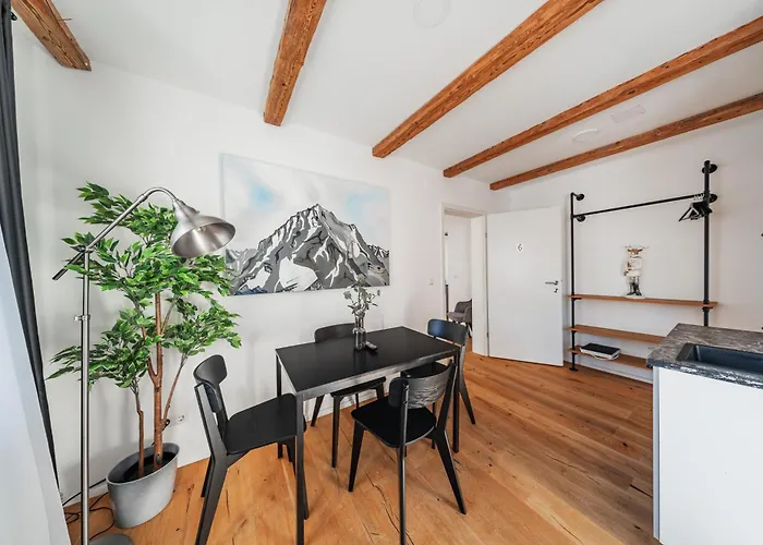 Апарт-готель Innsbruck City Chalet