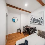 Apart-hotel Innsbruck City Chalet 3*