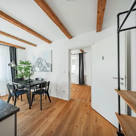 Innsbruck City Chalet 公寓式酒店