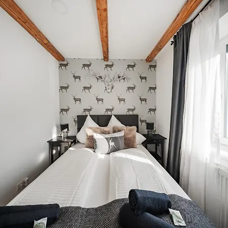 Innsbruck City Chalet 3* 因斯布鲁克